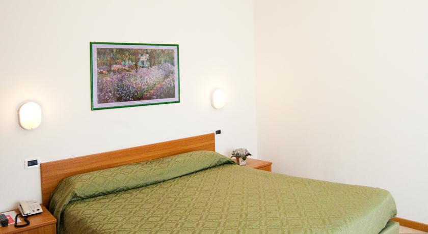 Hotel La Toscana Arezzo Ruang foto