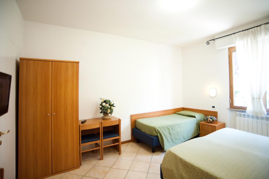 Hotel La Toscana Arezzo Bagian luar foto