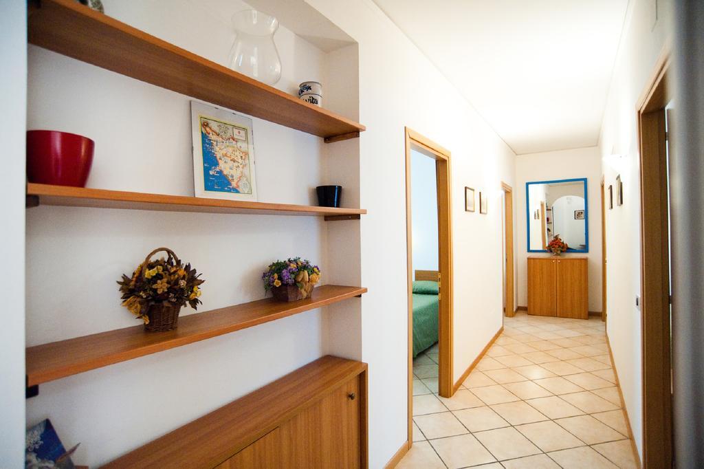 Hotel La Toscana Arezzo Bagian luar foto