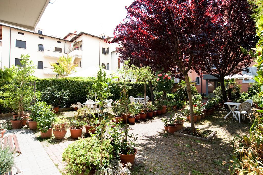 Hotel La Toscana Arezzo Bagian luar foto