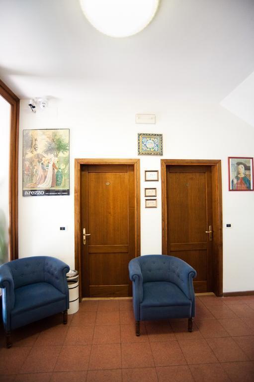 Hotel La Toscana Arezzo Bagian luar foto